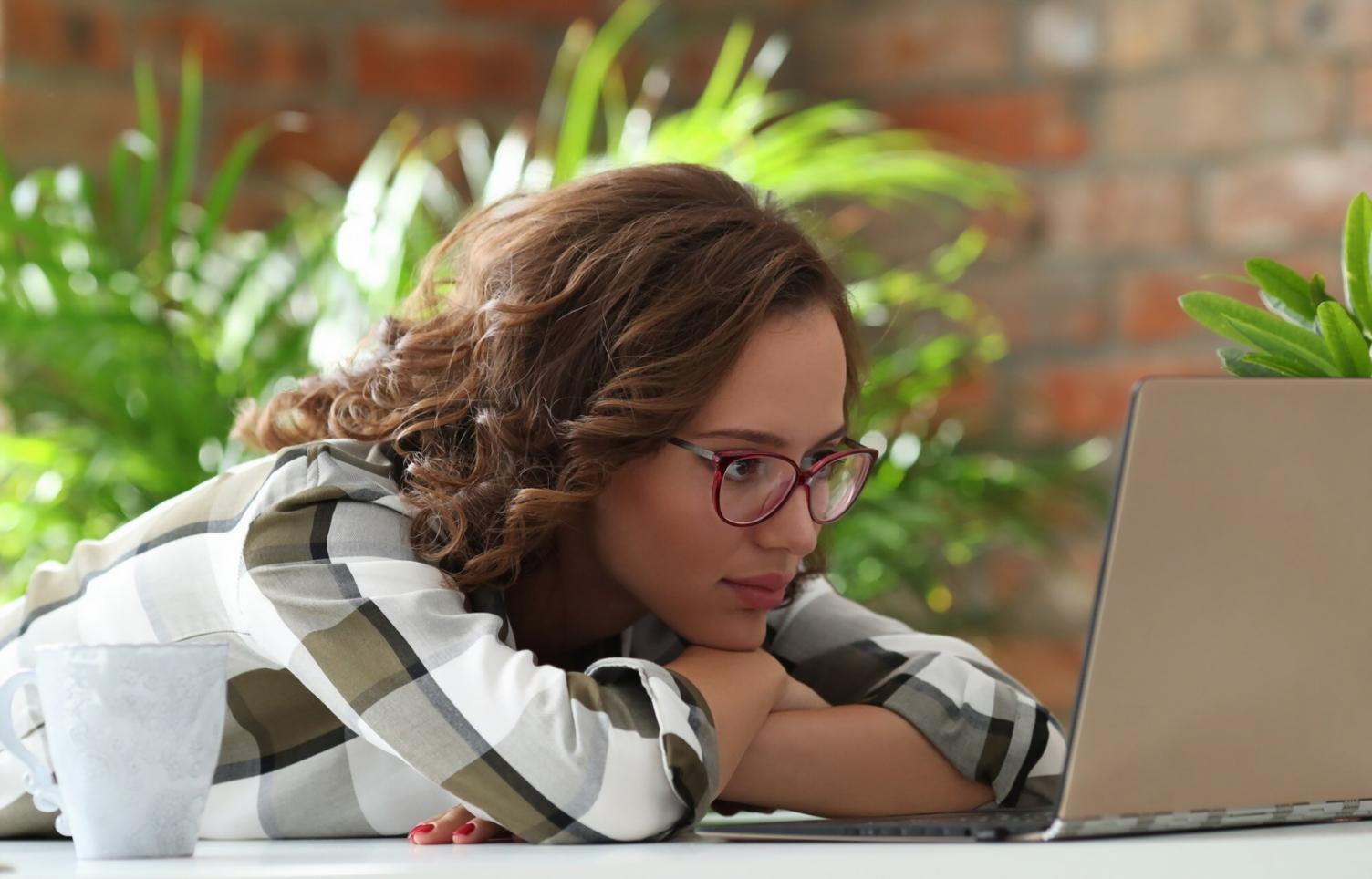 Анализ данных и исследование пользовательского опыта в веб-дизайне